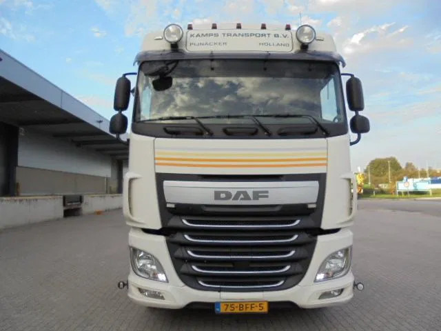 DAF XF 440 - Tractor: foto 2 DAF XF 440 - Tractor: foto 2