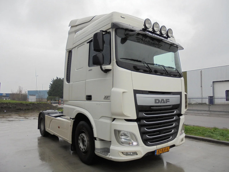 DAF XF 460 - Tractor: foto 3 DAF XF 460 - Tractor: foto 3