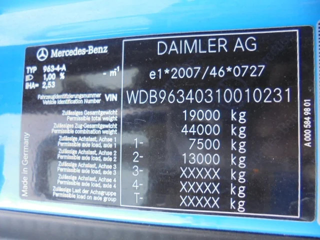 Tractor Mercedes-Benz Actros 1842 LS EUR6 10X: foto 16