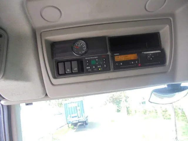 Caminhão de lixo Volvo FE 240 NL TRUCK: foto 13