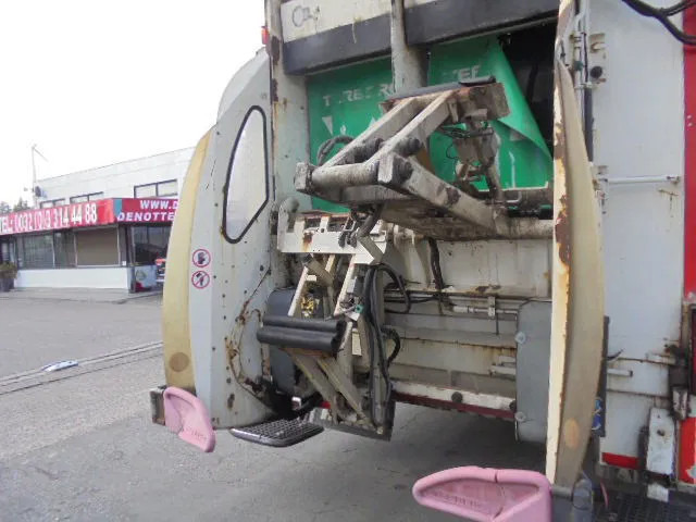 Caminhão de lixo Volvo FE 240 NL TRUCK: foto 8