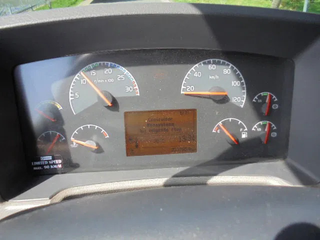 Caminhão de lixo Volvo FE 240 NL TRUCK: foto 16