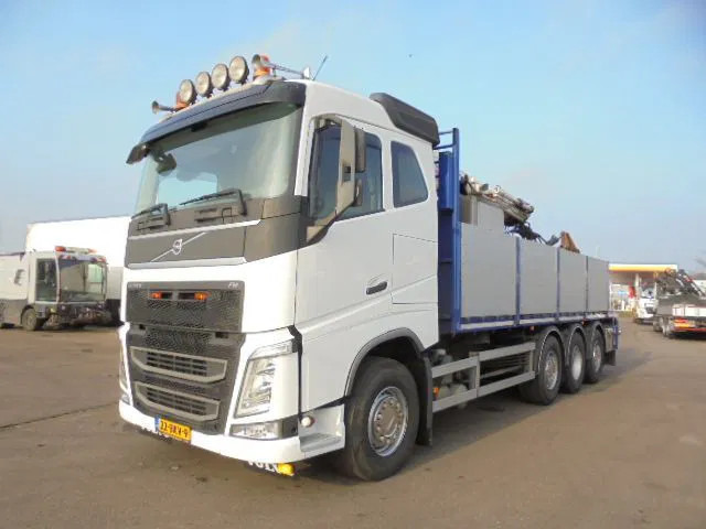 Volvo FH 460 FH 460 8X2 NL TRUCK APK-TUV GEKEURD 10-10-2026 - Caminhão grua: foto 4 Volvo FH 460 FH 460 8X2 NL TRUCK APK-TUV GEKEURD 10-10-2026 - Caminhão grua: foto 4