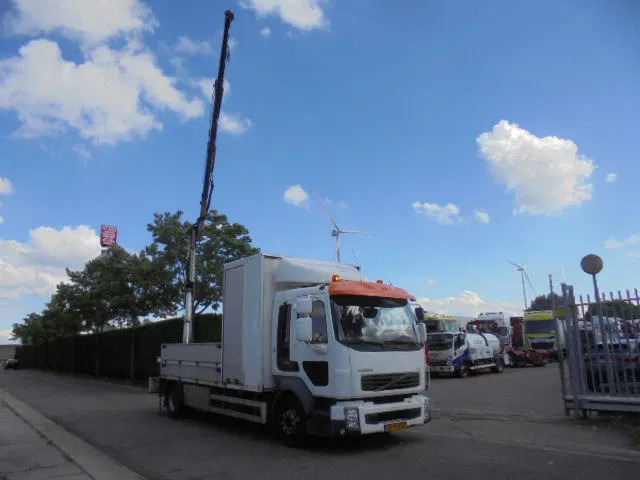 Volvo FL 280 NL TRUCK - Caminhão grua: foto 3 Volvo FL 280 NL TRUCK - Caminhão grua: foto 3