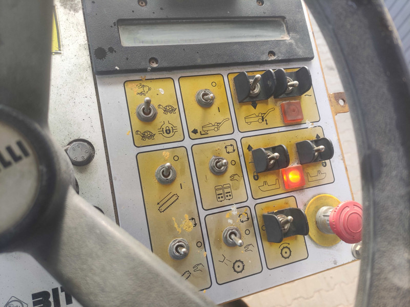 Aplainadora (Fresadora) Bitelli SF 101 R Bitelli - asphalt milling machine: foto 14