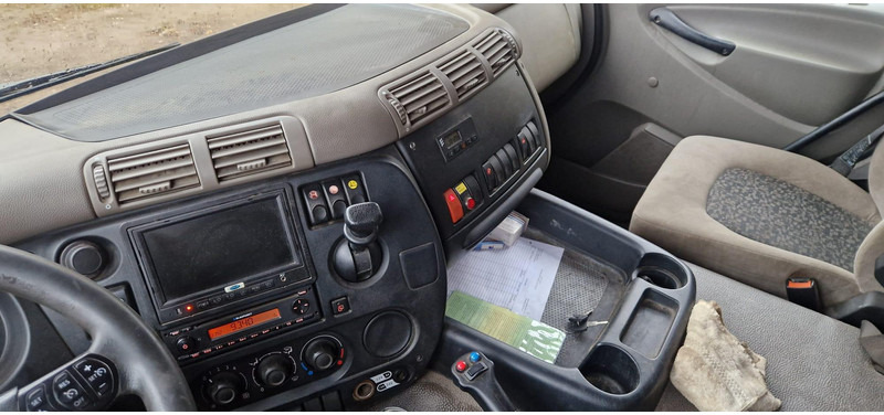 DAF CF 85.460 EURO5, 8x4 - Caminhão basculante: foto 5 DAF CF 85.460 EURO5, 8x4 - Caminhão basculante: foto 5