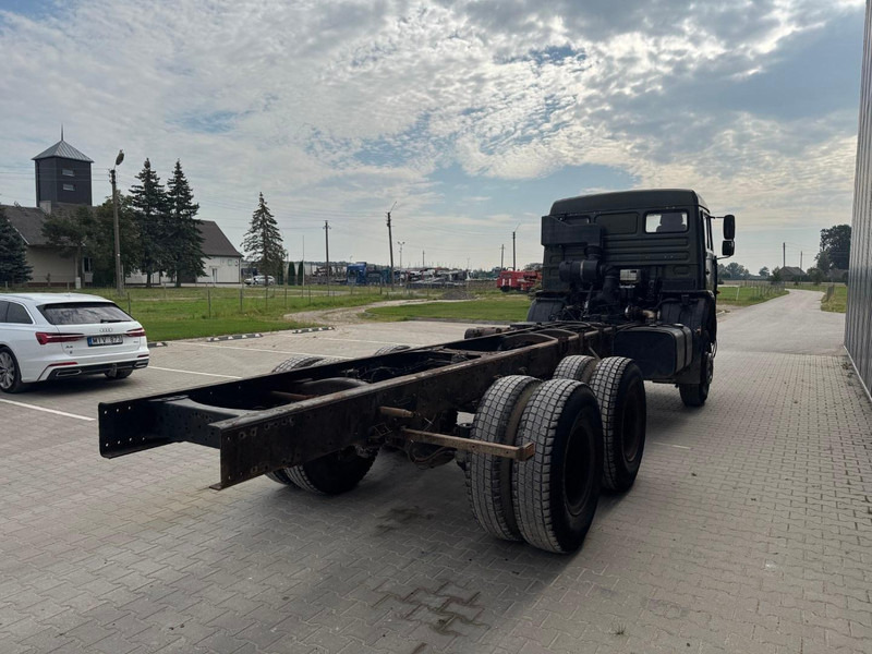 Kamaz 65111, 6x6 - Caminhão chassi: foto 3 Kamaz 65111, 6x6 - Caminhão chassi: foto 3