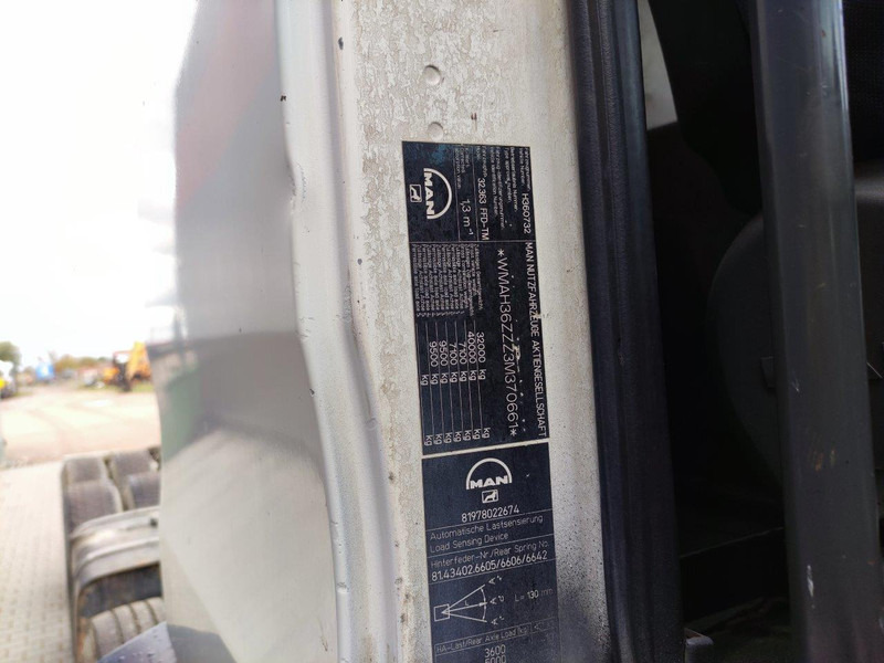 Caminhão chassi MAN TGA 32.360: foto 12 Caminhão chassi MAN TGA 32.360: foto 12