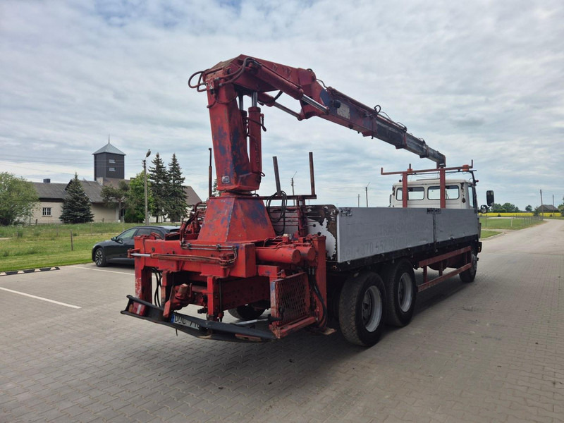 Mercedes-Benz 1320 + HMF 6.5 ton crane - Camião de caixa aberta/ Plataforma, Caminhão grua: foto 3 Mercedes-Benz 1320 + HMF 6.5 ton crane - Camião de caixa aberta/ Plataforma, Caminhão grua: foto 3