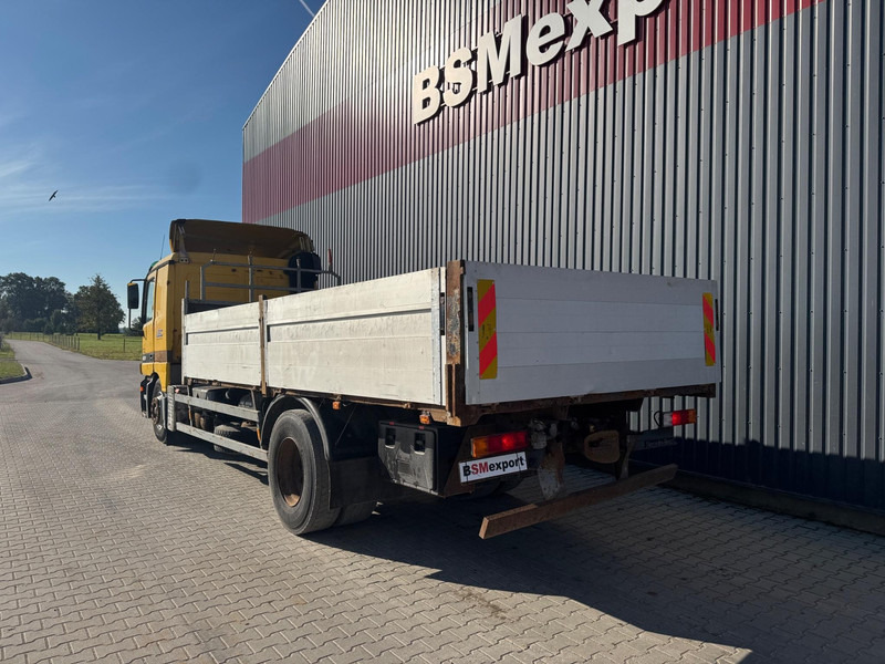 Mercedes-Benz Actros 1831 - Camião de caixa aberta/ Plataforma: foto 3 Mercedes-Benz Actros 1831 - Camião de caixa aberta/ Plataforma: foto 3