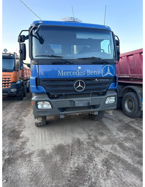 Mercedes-Benz Actros 4146, 8x6 - Caminhão basculante: foto 4 Mercedes-Benz Actros 4146, 8x6 - Caminhão basculante: foto 4