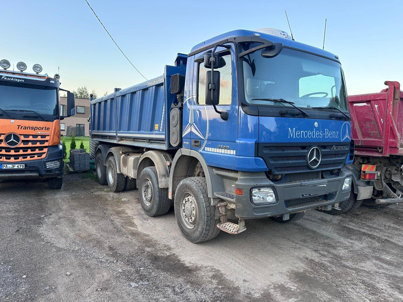 Mercedes-Benz Actros 4146, 8x6 - Caminhão basculante: foto 2 Mercedes-Benz Actros 4146, 8x6 - Caminhão basculante: foto 2
