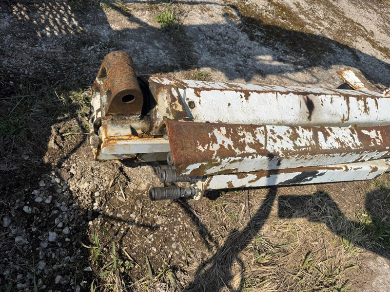 Tirre TIRRE EURO 131 + remote control - Caminhão com lona, Caminhão grua: foto 5 Tirre TIRRE EURO 131 + remote control - Caminhão com lona, Caminhão grua: foto 5