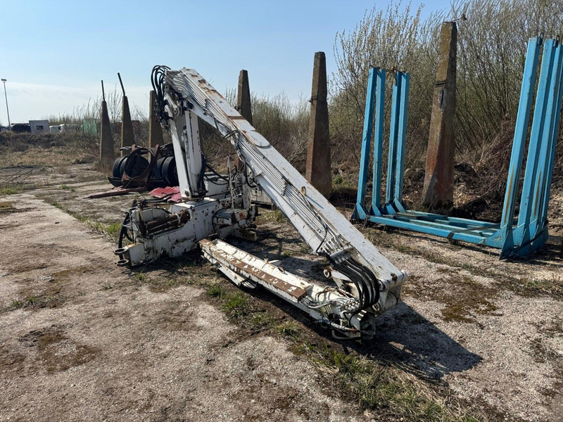 Tirre TIRRE EURO 131 + remote control - Caminhão com lona, Caminhão grua: foto 4 Tirre TIRRE EURO 131 + remote control - Caminhão com lona, Caminhão grua: foto 4