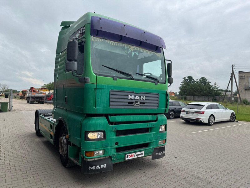 MAN TGA 18.463, manual pump, euro 3 - Tractor: foto 2 MAN TGA 18.463, manual pump, euro 3 - Tractor: foto 2
