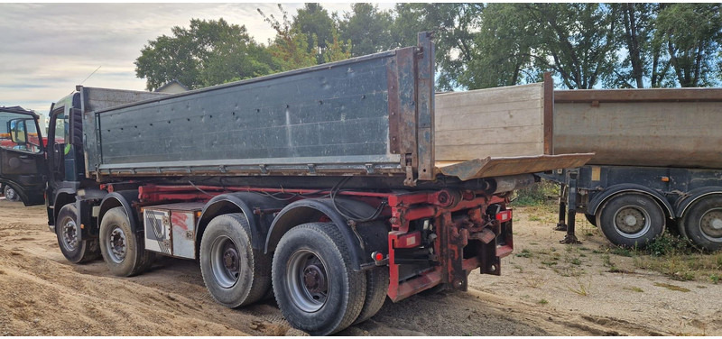 Volvo FM 12 - Caminhão com sistema de cabo: foto 3 Volvo FM 12 - Caminhão com sistema de cabo: foto 3
