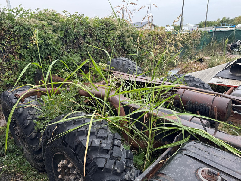 ZIL 131, 6X6 - Caminhão chassi: foto 4 ZIL 131, 6X6 - Caminhão chassi: foto 4