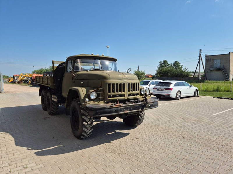 ZIL 131 ex reserve truck - Camião de caixa aberta/ Plataforma: foto 3 ZIL 131 ex reserve truck - Camião de caixa aberta/ Plataforma: foto 3