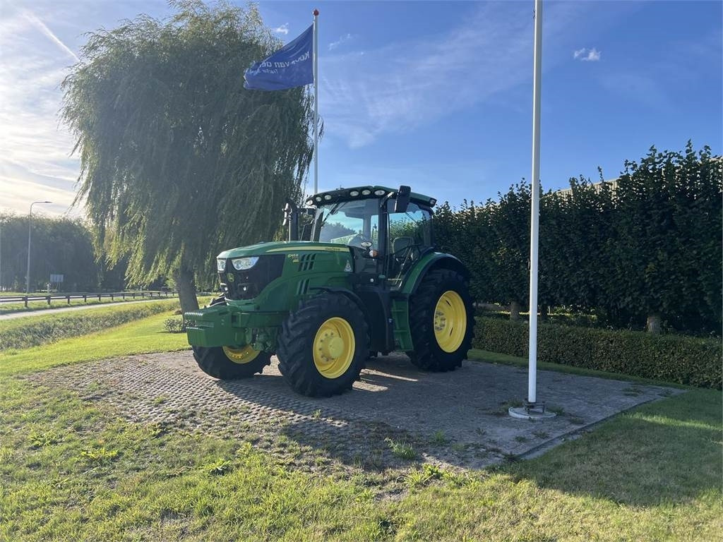 John Deere 6145R - Trator: foto 1 John Deere 6145R - Trator: foto 1