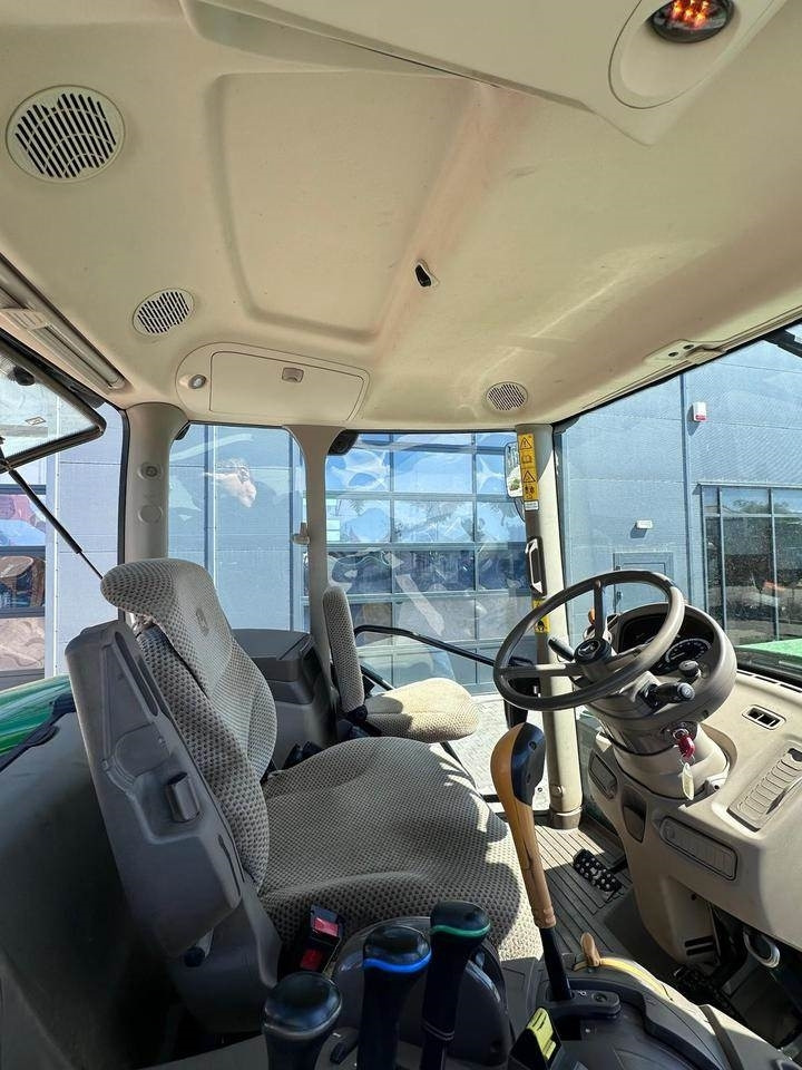 Trator John Deere 6145R: foto 8