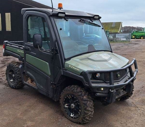 John Deere XUV 865M - Quadriciclo: foto 2 John Deere XUV 865M - Quadriciclo: foto 2