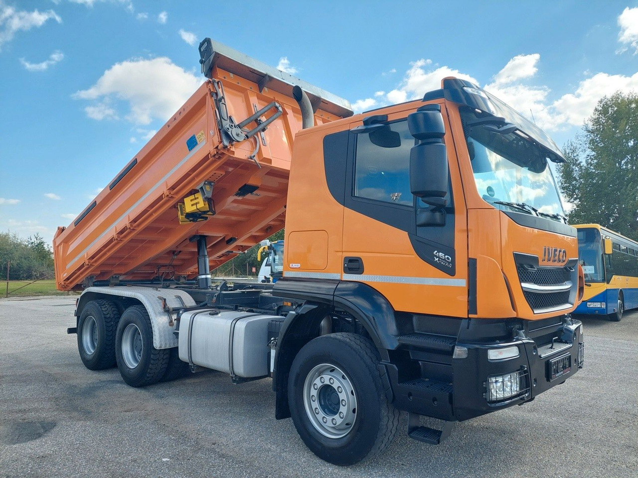 Iveco AD 260T46 BB Meiller Bordmatik 6x4 - Caminhão basculante: foto 2 Iveco AD 260T46 BB Meiller Bordmatik 6x4 - Caminhão basculante: foto 2