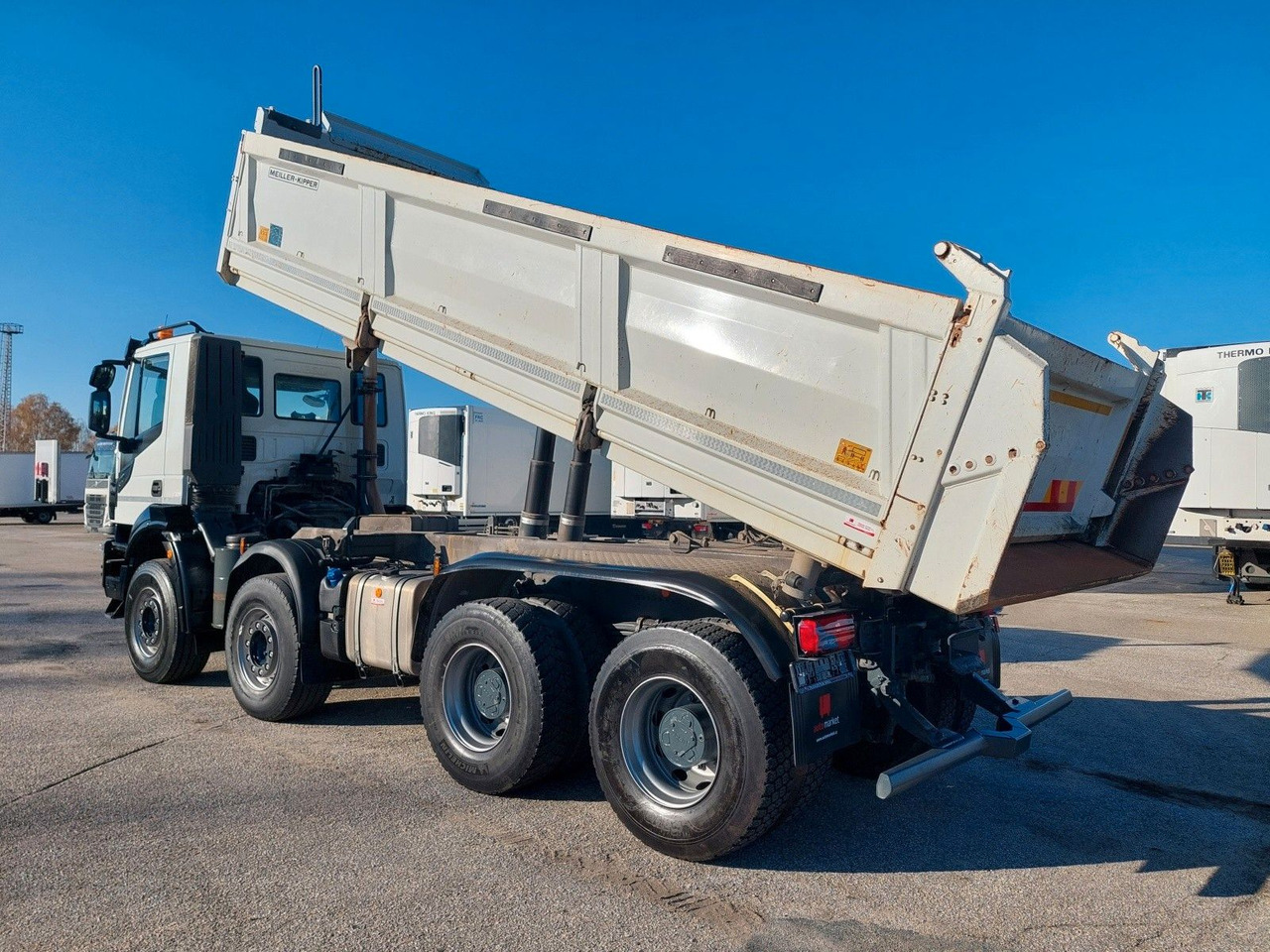 Iveco AD340X480 X-Way Bordmatic Meiller 8x4 - Caminhão basculante: foto 3 Iveco AD340X480 X-Way Bordmatic Meiller 8x4 - Caminhão basculante: foto 3