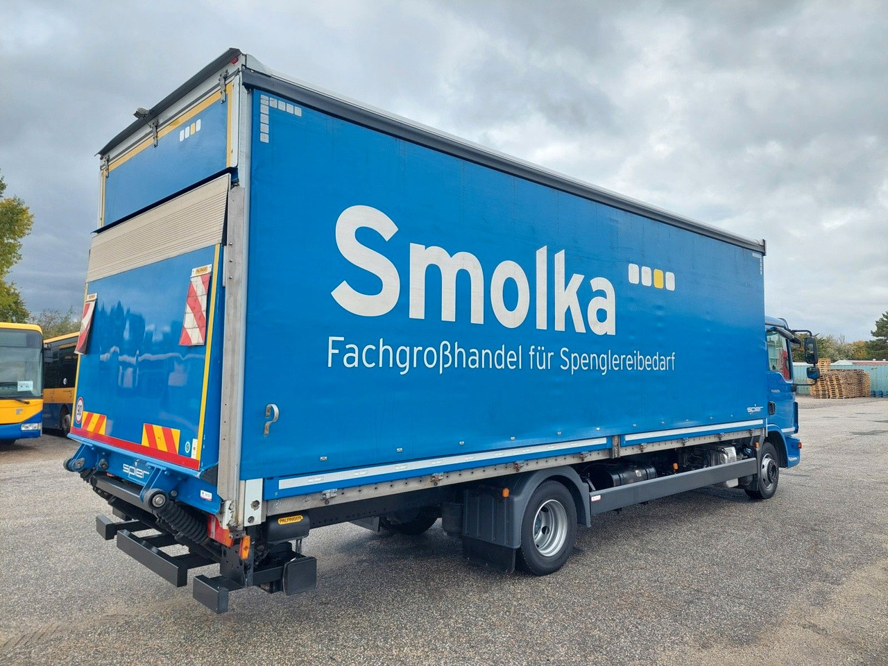 MAN TGL 12.250 BL 4x2 - Caminhão com lona: foto 4 MAN TGL 12.250 BL 4x2 - Caminhão com lona: foto 4