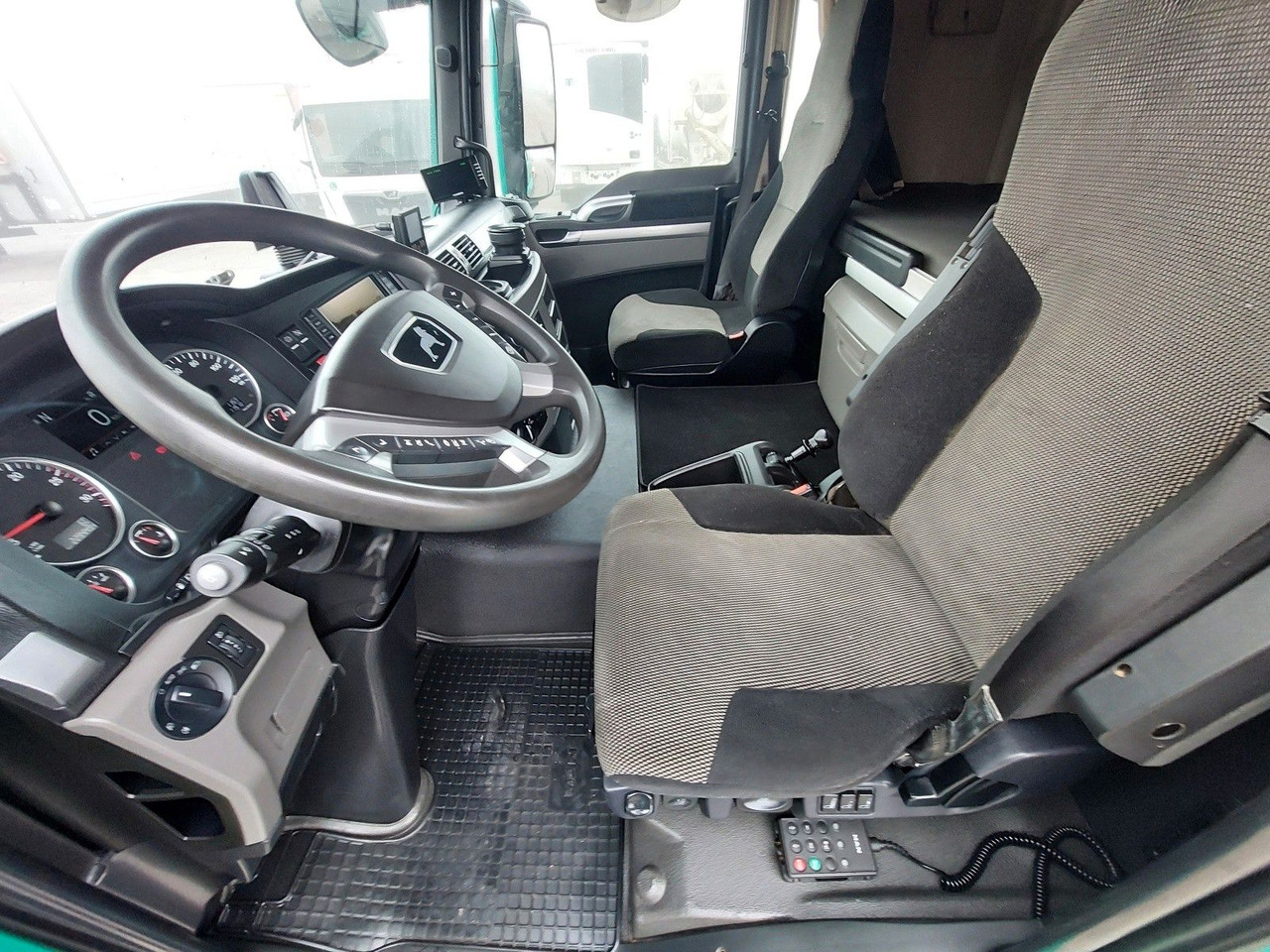 Caminhão polibenne MAN TGS 26.510 XLX BL 6x4: foto 38