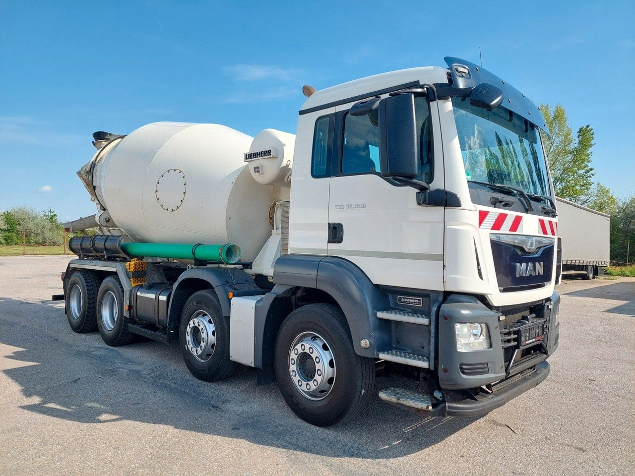 MAN TGS 32.400 8X4 BB Liebherr 9 m³ - Caminhão betoneira: foto 2 MAN TGS 32.400 8X4 BB Liebherr 9 m³ - Caminhão betoneira: foto 2