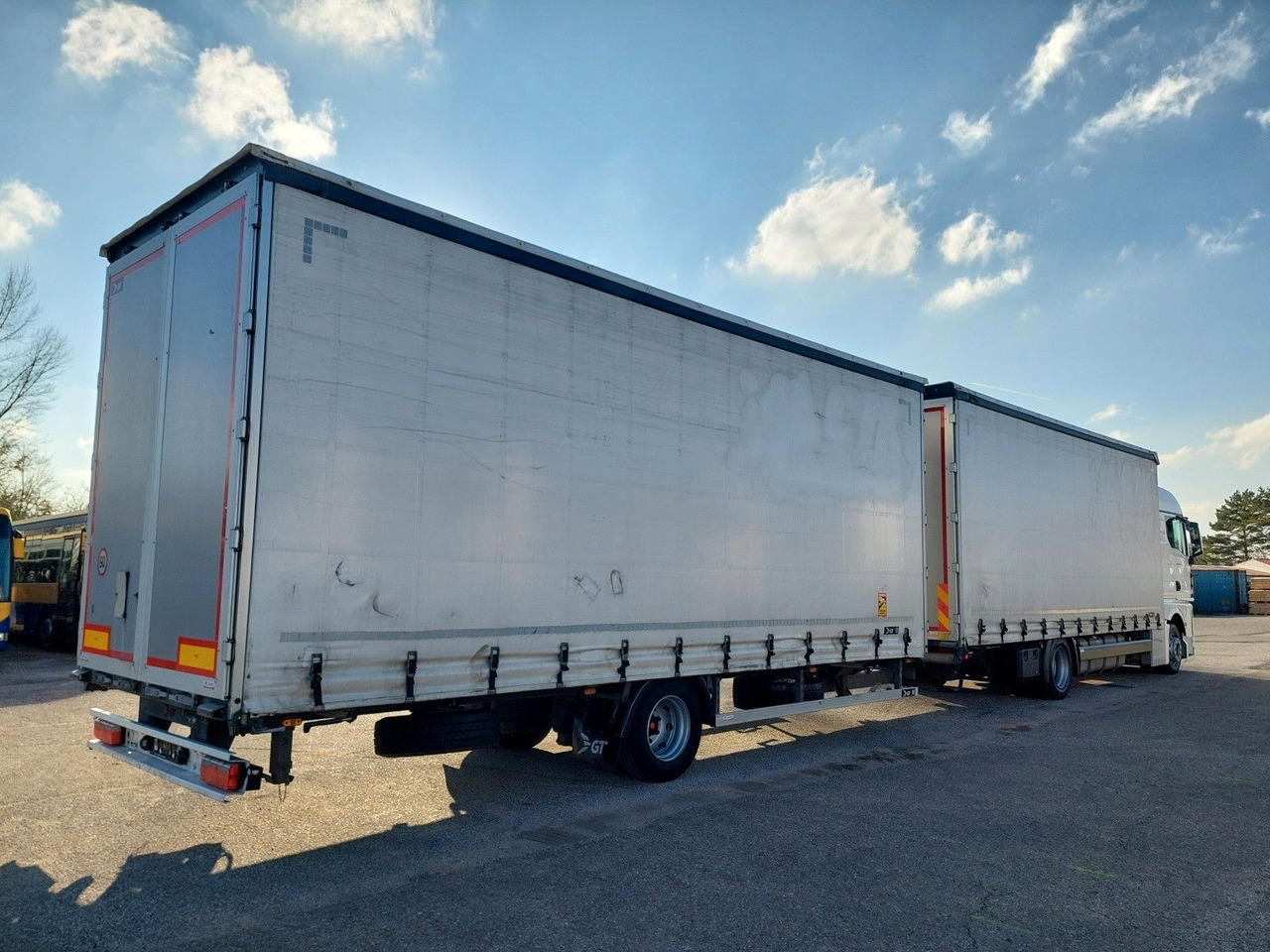 MAN TGX 18.470 LL + Gniotpol G-4080 120 m3 Durchbar - Caminhão com lona: foto 4 MAN TGX 18.470 LL + Gniotpol G-4080 120 m3 Durchbar - Caminhão com lona: foto 4