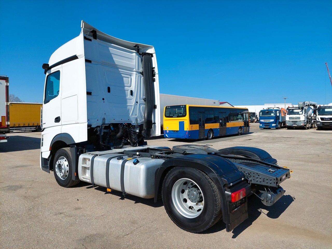 Mercedes-Benz Actros 5 1845 LS BigSpace 4x2 - Tractor: foto 3 Mercedes-Benz Actros 5 1845 LS BigSpace 4x2 - Tractor: foto 3