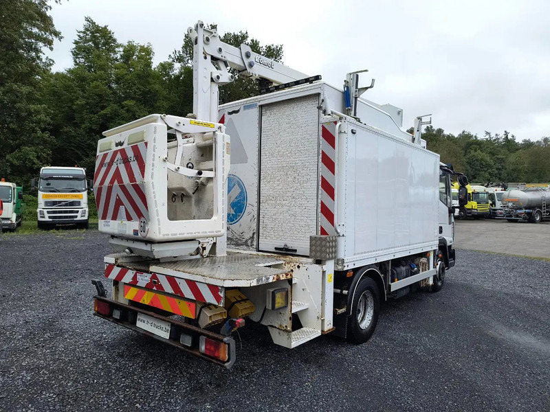 Iveco EuroCargo 120 120E18 + COMET 151TAL (15 m) - Caminhão: foto 4 Iveco EuroCargo 120 120E18 + COMET 151TAL (15 m) - Caminhão: foto 4