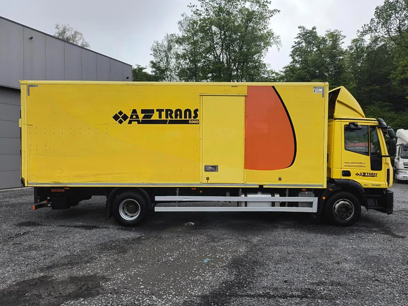 Iveco EuroCargo 120 E22 EEV SIDE PORT + D'HOLLANDIA LIFT 2000 KG - Caminhão furgão: foto 4 Iveco EuroCargo 120 E22 EEV SIDE PORT + D'HOLLANDIA LIFT 2000 KG - Caminhão furgão: foto 4