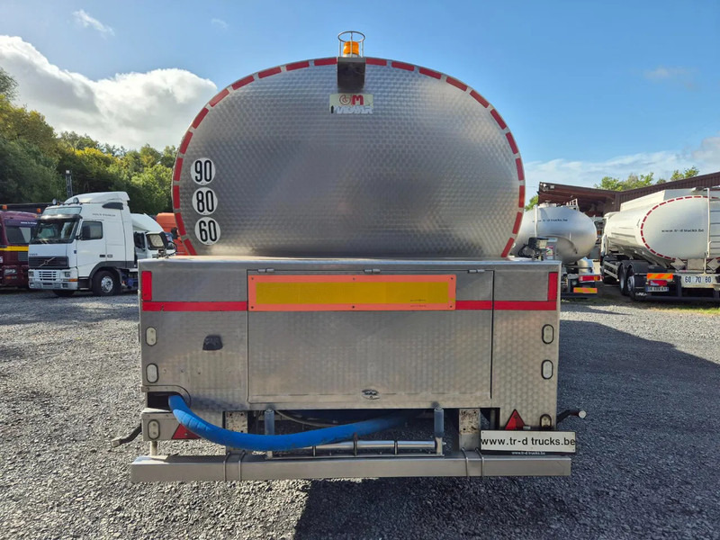 Magyar INSULATED INOX TANK 30 000L - PUMP - 1 COMP - Semirreboque tanque: foto 4 Magyar INSULATED INOX TANK 30 000L - PUMP - 1 COMP - Semirreboque tanque: foto 4