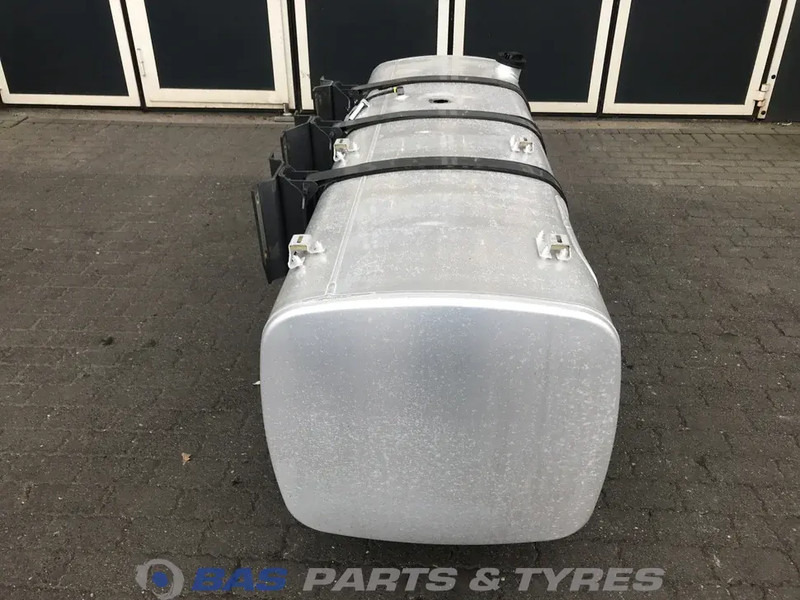 DAF  - Tanque de combustível de Caminhão: foto 2 DAF  - Tanque de combustível de Caminhão: foto 2