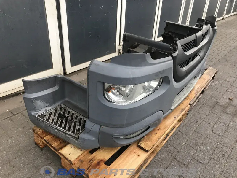 DAF LF Euro 6 Bumper DAF 1706977 - Para-choque de Caminhão: foto 3 DAF LF Euro 6 Bumper DAF 1706977 - Para-choque de Caminhão: foto 3