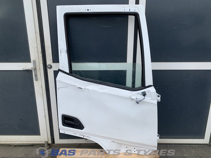 DAF XF G2 - Porta e peças de Caminhão: foto 1 DAF XF G2 - Porta e peças de Caminhão: foto 1