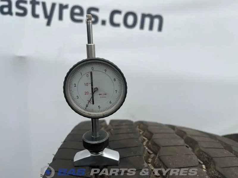 Goodyear  - Pneu de Caminhão: foto 3 Goodyear  - Pneu de Caminhão: foto 3