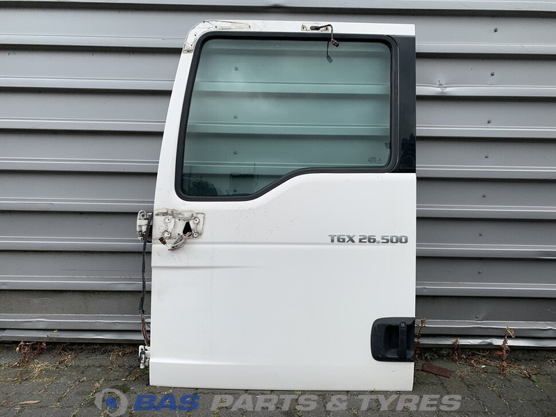 MAN TGX - Porta e peças de Caminhão: foto 1 MAN TGX - Porta e peças de Caminhão: foto 1