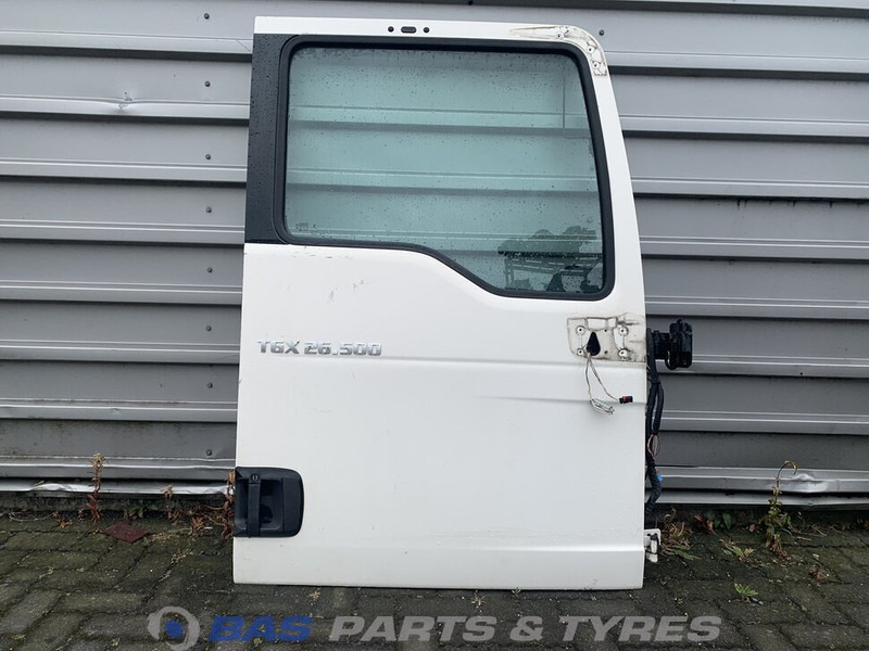 MAN TGX - Porta e peças de Caminhão: foto 1 MAN TGX - Porta e peças de Caminhão: foto 1