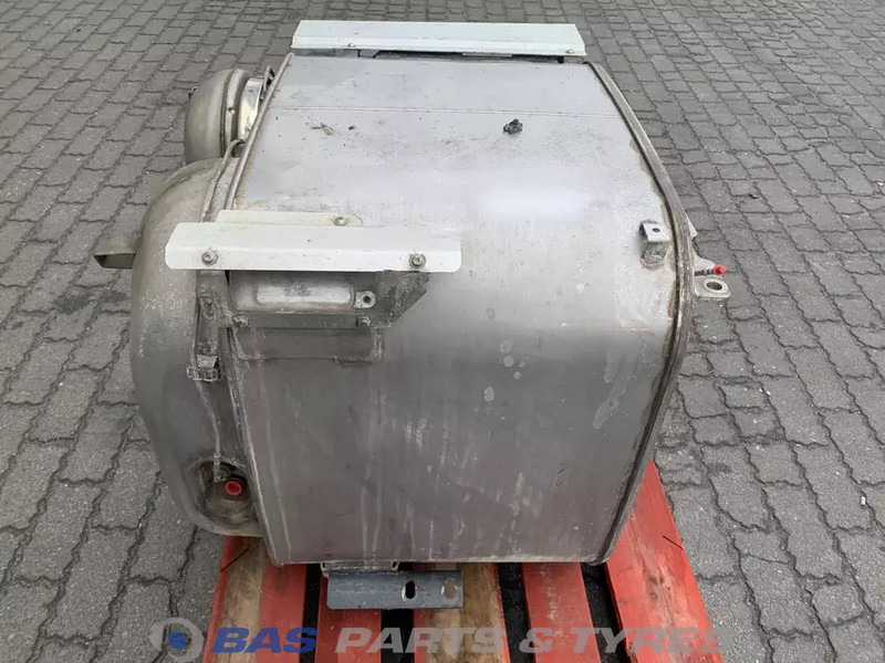 MAN Uitlaatdemper MAN 81151036110 - Silenciador de Caminhão: foto 2 MAN Uitlaatdemper MAN 81151036110 - Silenciador de Caminhão: foto 2