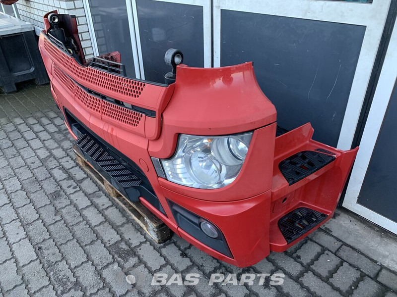 Mercedes-Benz Actros MP4 - Para-choque de Caminhão: foto 2 Mercedes-Benz Actros MP4 - Para-choque de Caminhão: foto 2