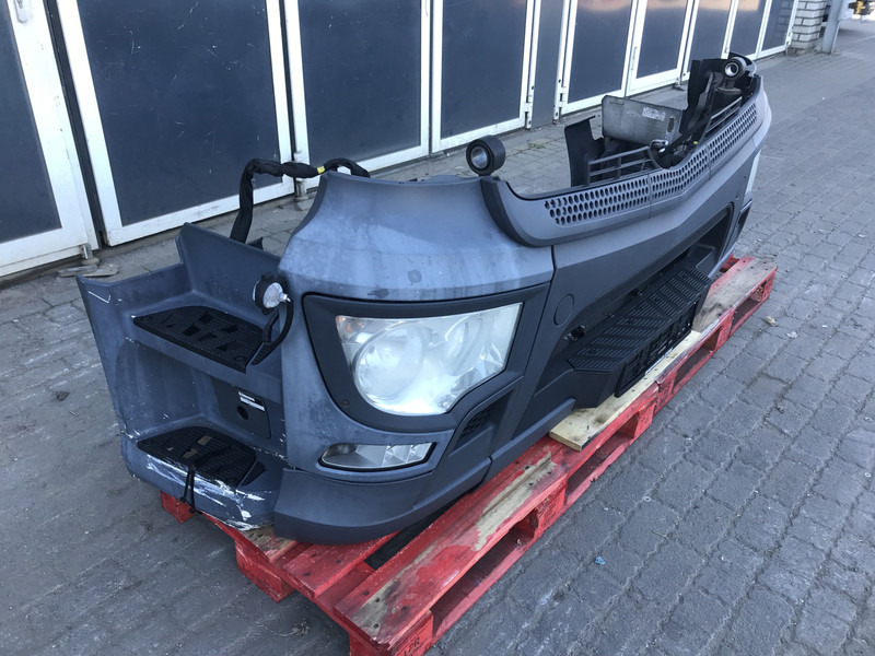 Mercedes-Benz Antos MP4 Bumper Mercedes A 960 310 23 22 - Para-choque de Caminhão: foto 3 Mercedes-Benz Antos MP4 Bumper Mercedes A 960 310 23 22 - Para-choque de Caminhão: foto 3