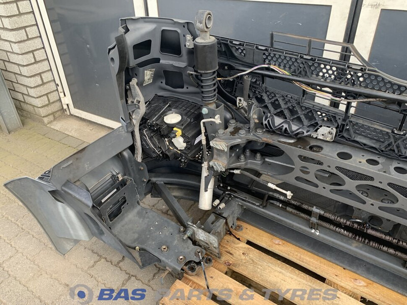 Mercedes-Benz Antos MP4 Bumper Mercedes A 960 310 23 22 - Para-choque de Caminhão: foto 5 Mercedes-Benz Antos MP4 Bumper Mercedes A 960 310 23 22 - Para-choque de Caminhão: foto 5