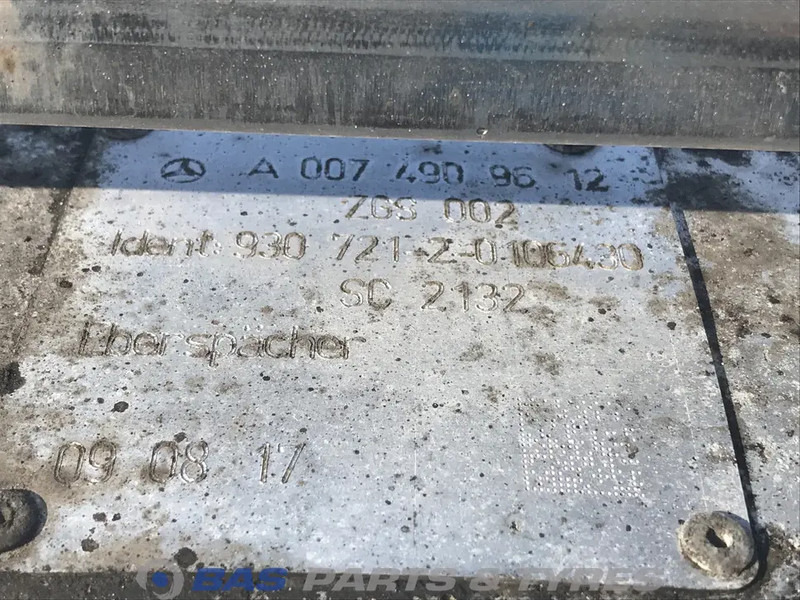 Mercedes-Benz  - Silenciador de Caminhão: foto 5 Mercedes-Benz  - Silenciador de Caminhão: foto 5