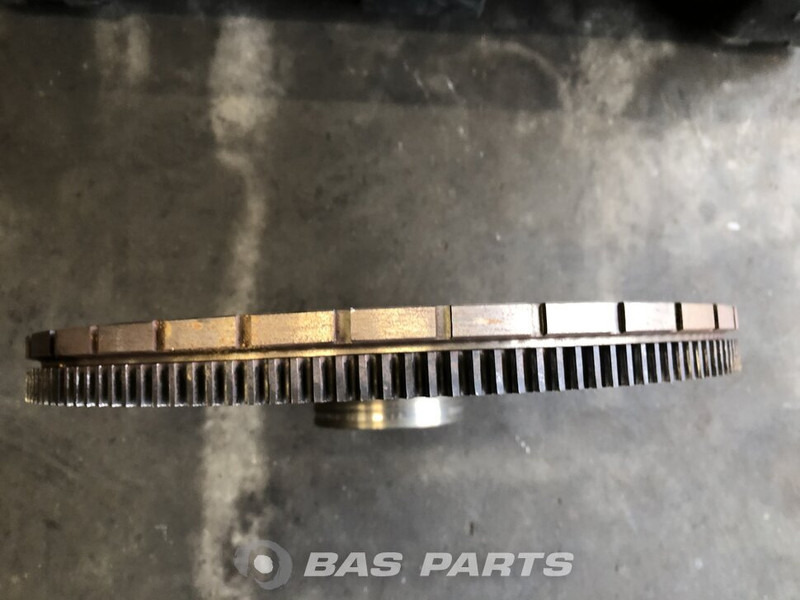 Mercedes-Benz Vliegwiel Mercedes A 541 030 01 05 - Volante do motor de Caminhão: foto 2 Mercedes-Benz Vliegwiel Mercedes A 541 030 01 05 - Volante do motor de Caminhão: foto 2