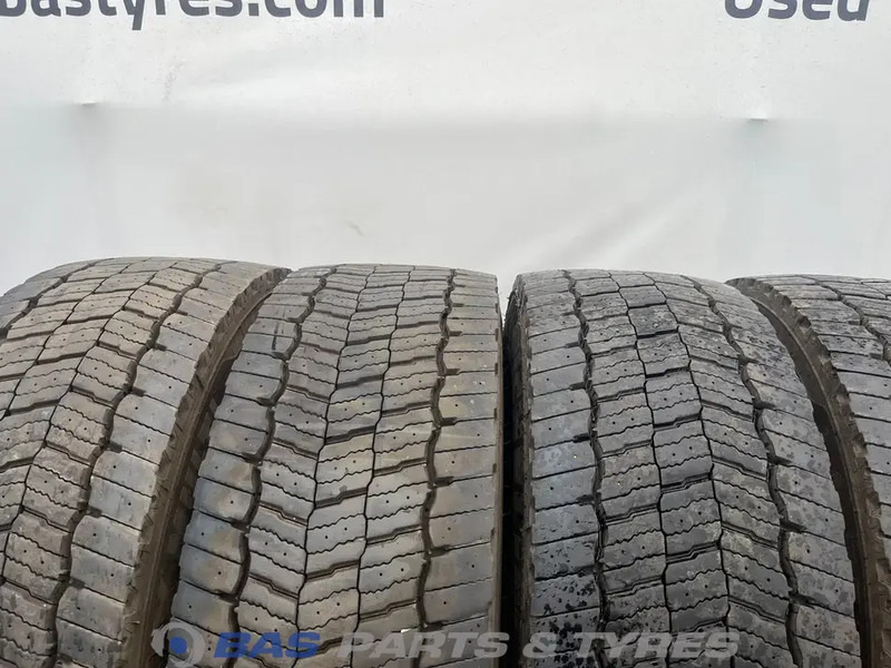 Michelin  - Pneu de Caminhão: foto 2 Michelin  - Pneu de Caminhão: foto 2