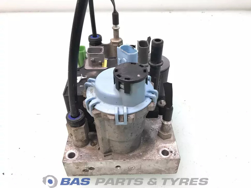 Renault AdBlue pomp Renault 7421679299 - Peça de reposição de Caminhão: foto 4 Renault AdBlue pomp Renault 7421679299 - Peça de reposição de Caminhão: foto 4