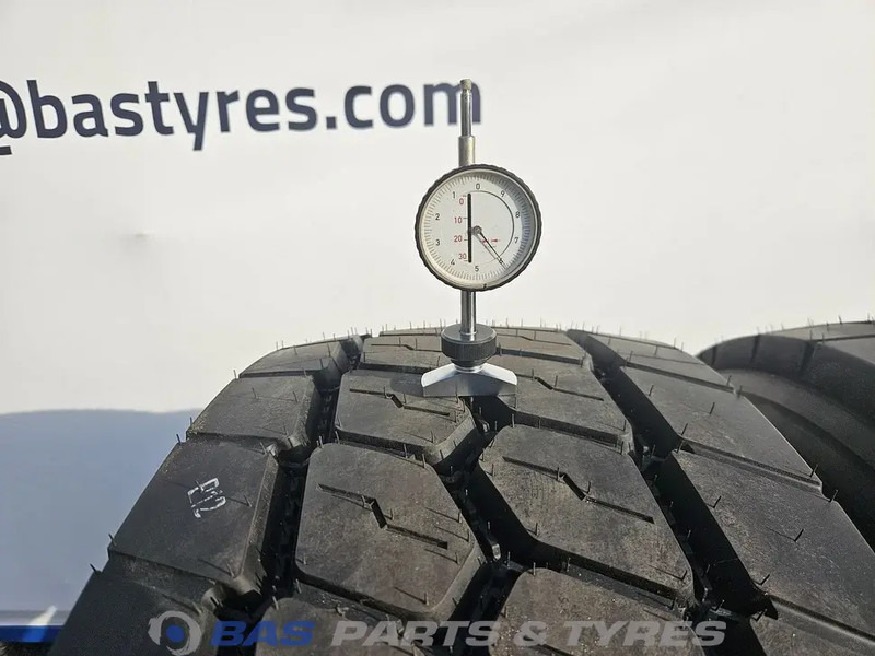 Pirelli Pirelli 385/65R22.5 G02 Pro Multiaxle 164/158 K M+S 3PMSF gebruikte set - Pneu de Caminhão: foto 3 Pirelli Pirelli 385/65R22.5 G02 Pro Multiaxle 164/158 K M+S 3PMSF gebruikte set - Pneu de Caminhão: foto 3